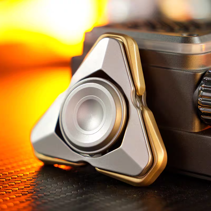 SFL Mini Mechanical Pop-open Armor Fidget Spinner & Snap Coin